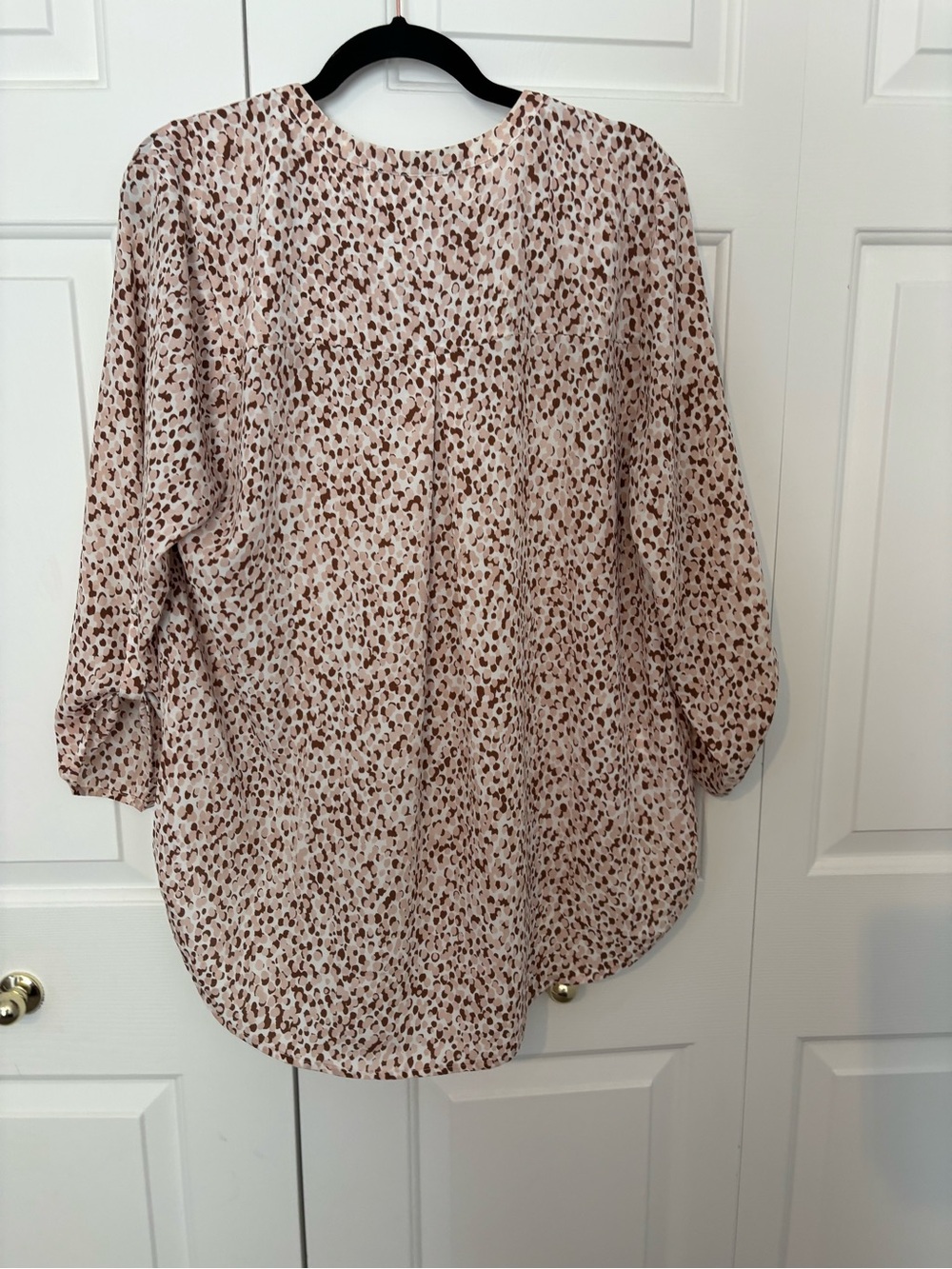 Daniel Rainn Pink Leopard Print Tunic Blouse - Picture 2 of 3